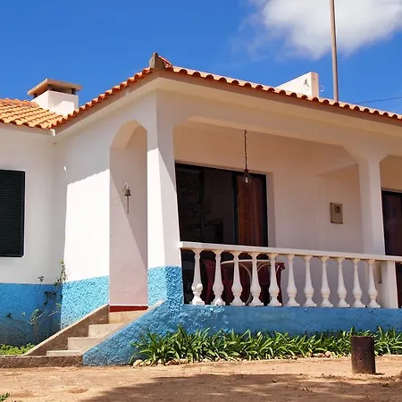 Ourmadeira - Mary, Informal, Close To The